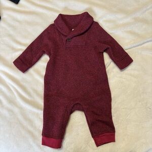 Old Navy 0-3 month sweater outfit red dressy holiday baby boy newborn